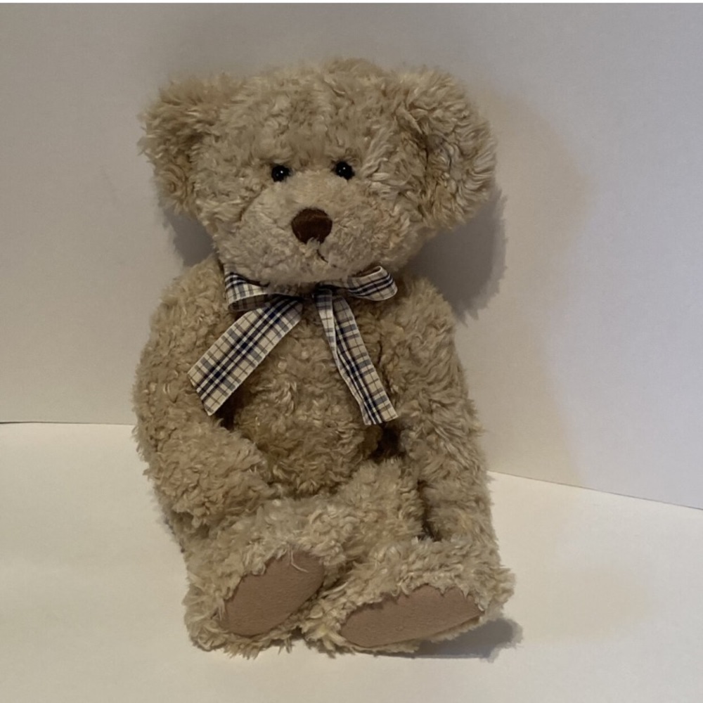 Vintage Collectible Teddy Bear. Russ Berrie. Plush